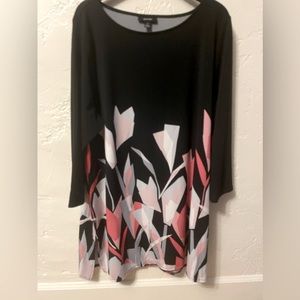 Alfani Tunic - size xl - black with geometric shapes